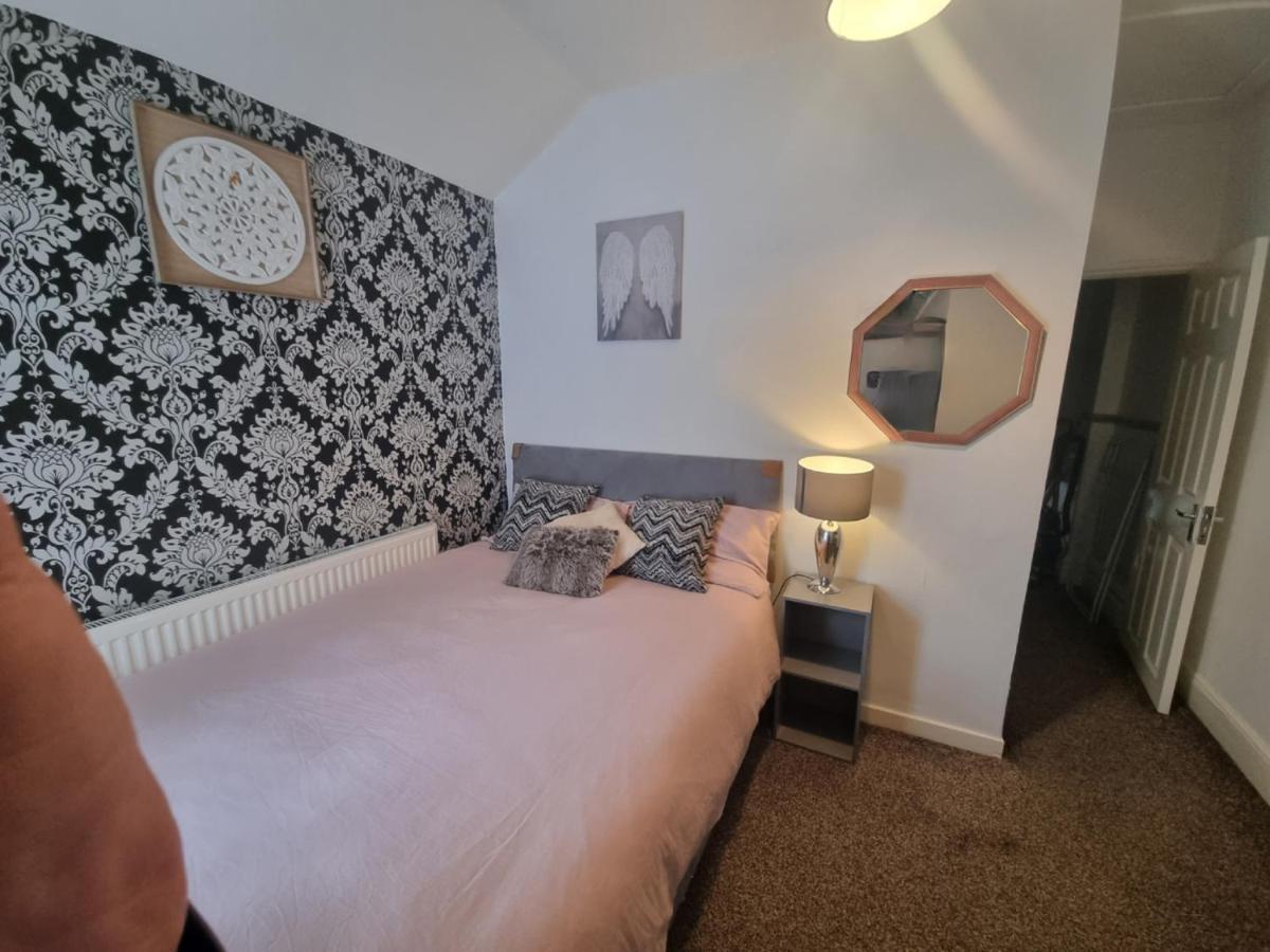 Private Room In Κάρντιφ Εξωτερικό φωτογραφία